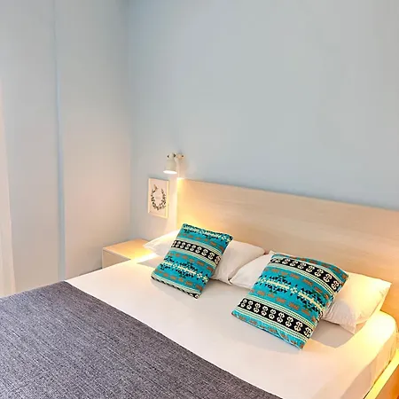 Blue Spacious Sea View Apartment Sarande