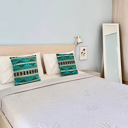 Apartment Blue Spacious Sea View