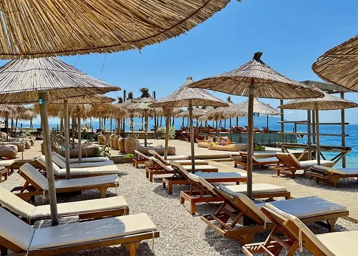 Blue Spacious Sea View